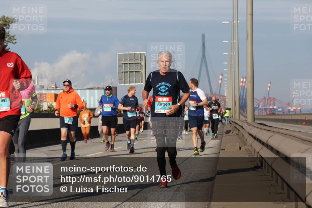 03.10.2025 - Köhlbrandbrückenlauf Luisa Fischer http://msf.ph/oto/9014765 03.10.2025 10:59:16 Position 3 6, 2699 meine-sportfotos.de