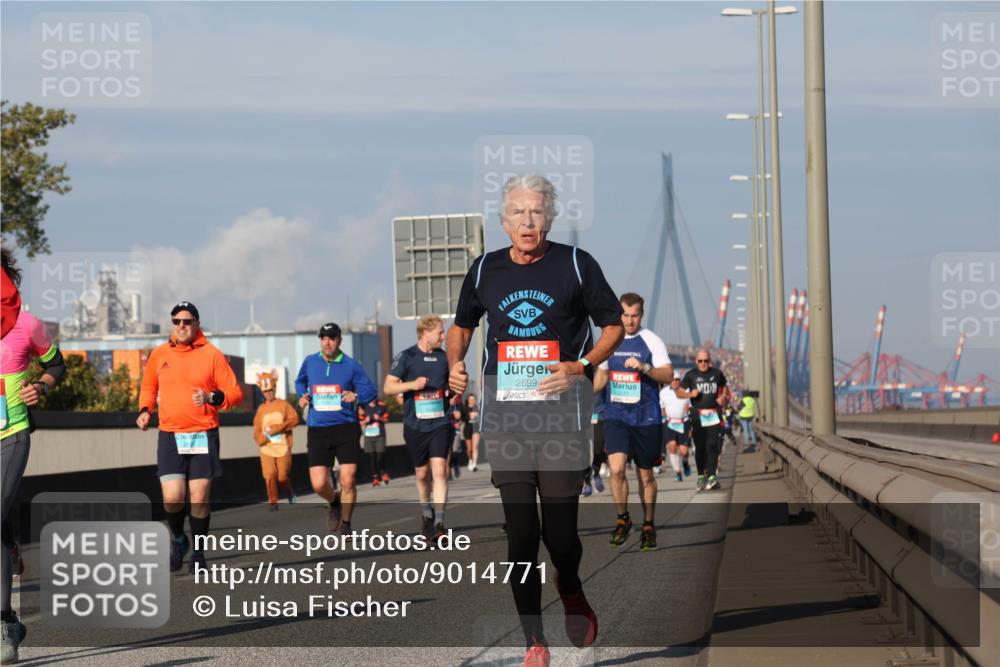 03.10.2025 - Köhlbrandbrückenlauf Luisa Fischer http://msf.ph/oto/9014771 03.10.2025 10:59:17 Position 3 26994 meine-sportfotos.de