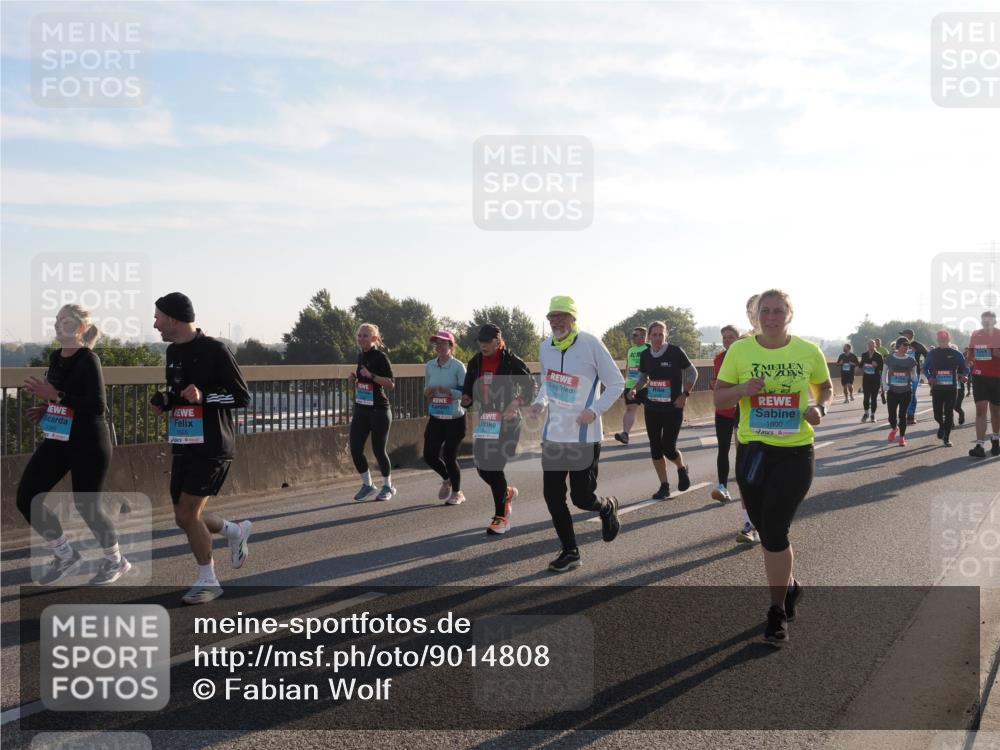 03.10.2025 - Köhlbrandbrückenlauf Fabian Wolf http://msf.ph/oto/9014808 03.10.2025 09:24:54 Position 3 1800 meine-sportfotos.de