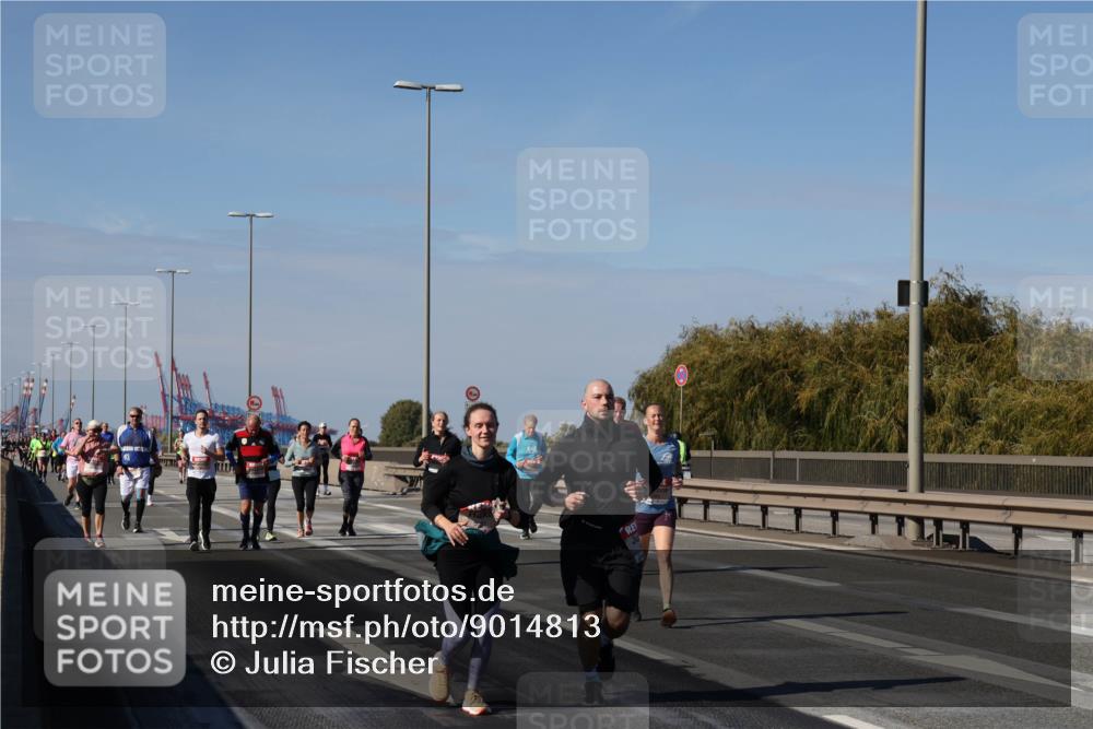 03.10.2025 - Köhlbrandbrückenlauf Julia Fischer http://msf.ph/oto/9014813 03.10.2025 13:11:00 Position 3  meine-sportfotos.de