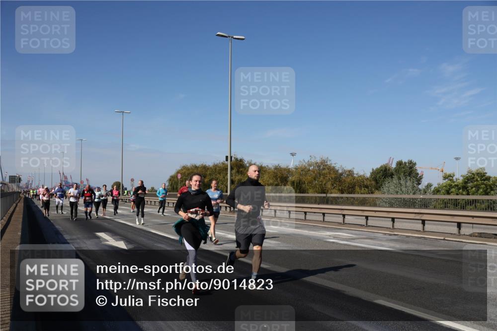03.10.2025 - Köhlbrandbrückenlauf Julia Fischer http://msf.ph/oto/9014823 03.10.2025 13:11:02 Position 3  meine-sportfotos.de