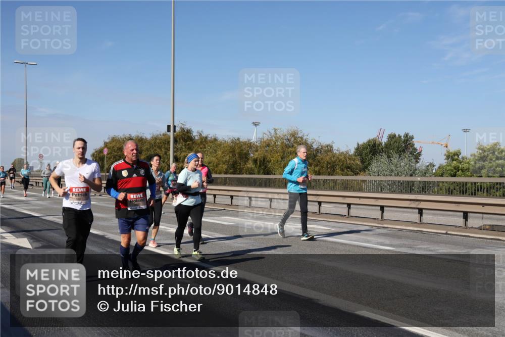 03.10.2025 - Köhlbrandbrückenlauf Julia Fischer http://msf.ph/oto/9014848 03.10.2025 13:11:09 Position 3  meine-sportfotos.de
