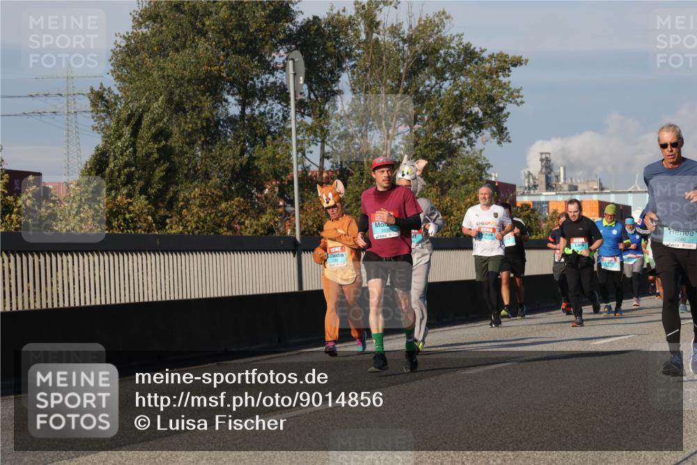 03.10.2025 - Köhlbrandbrückenlauf Luisa Fischer http://msf.ph/oto/9014856 03.10.2025 10:59:26 Position 3 29, 2246 meine-sportfotos.de