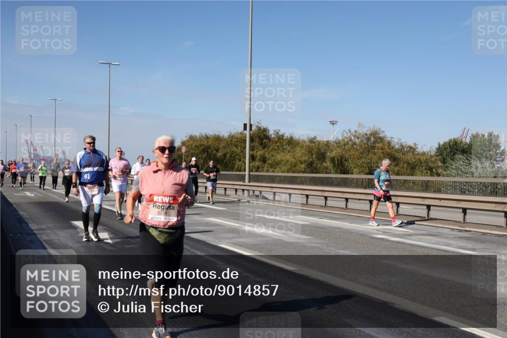 03.10.2025 - Köhlbrandbrückenlauf Julia Fischer http://msf.ph/oto/9014857 03.10.2025 13:11:12 Position 3 6219 meine-sportfotos.de