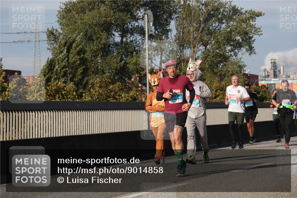 03.10.2025 - Köhlbrandbrückenlauf Luisa Fischer http://msf.ph/oto/9014858 03.10.2025 10:59:26 Position 3 2822, 24 meine-sportfotos.de