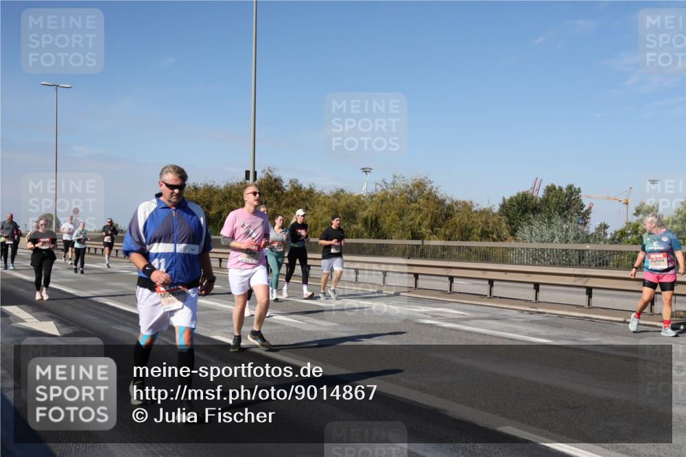 03.10.2025 - Köhlbrandbrückenlauf Julia Fischer http://msf.ph/oto/9014867 03.10.2025 13:11:15 Position 3 602 meine-sportfotos.de