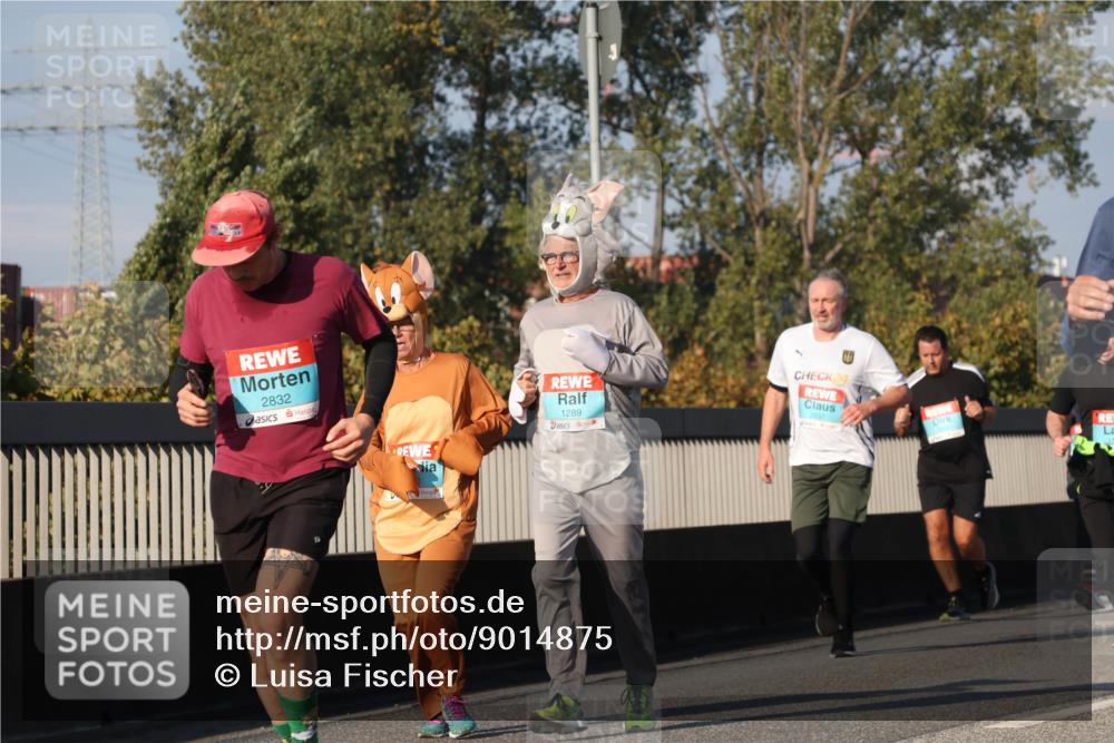03.10.2025 - Köhlbrandbrückenlauf Luisa Fischer http://msf.ph/oto/9014875 03.10.2025 10:59:27 Position 3 2832, 1289, 24 meine-sportfotos.de