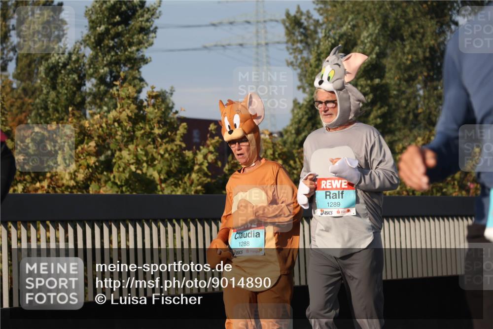 03.10.2025 - Köhlbrandbrückenlauf Luisa Fischer http://msf.ph/oto/9014890 03.10.2025 10:59:29 Position 3 1288, 1289 meine-sportfotos.de