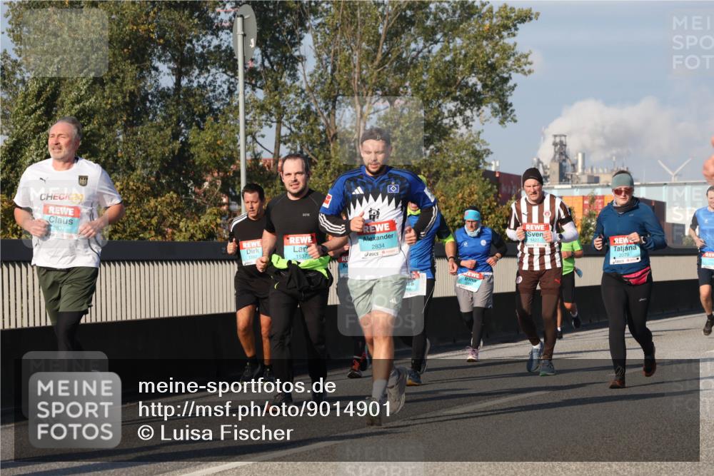 03.10.2025 - Köhlbrandbrückenlauf Luisa Fischer http://msf.ph/oto/9014901 03.10.2025 10:59:30 Position 3 24, 2837, 2834, 1202, 1537, 1427, 2079 meine-sportfotos.de