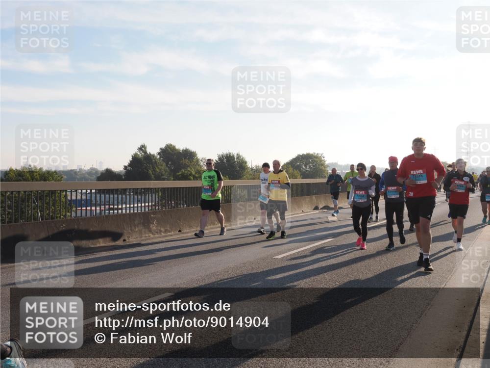 03.10.2025 - Köhlbrandbrückenlauf Fabian Wolf http://msf.ph/oto/9014904 03.10.2025 09:24:57 Position 3 7 meine-sportfotos.de