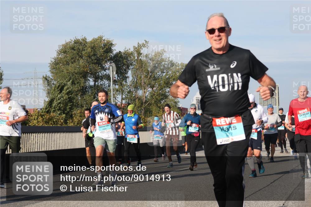 03.10.2025 - Köhlbrandbrückenlauf Luisa Fischer http://msf.ph/oto/9014913 03.10.2025 10:59:31 Position 3 24, 2837, 2834, 327, 1498 meine-sportfotos.de