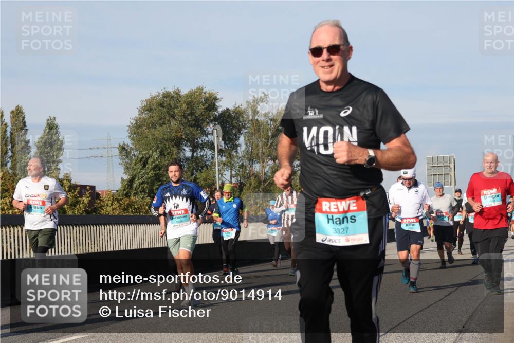 03.10.2025 - Köhlbrandbrückenlauf Luisa Fischer http://msf.ph/oto/9014914 03.10.2025 10:59:31 Position 3 24, 3327 meine-sportfotos.de
