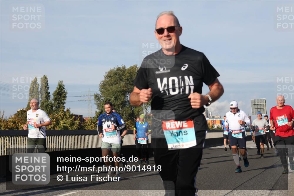 03.10.2025 - Köhlbrandbrückenlauf Luisa Fischer http://msf.ph/oto/9014918 03.10.2025 10:59:32 Position 3 24, 2834, 27 meine-sportfotos.de