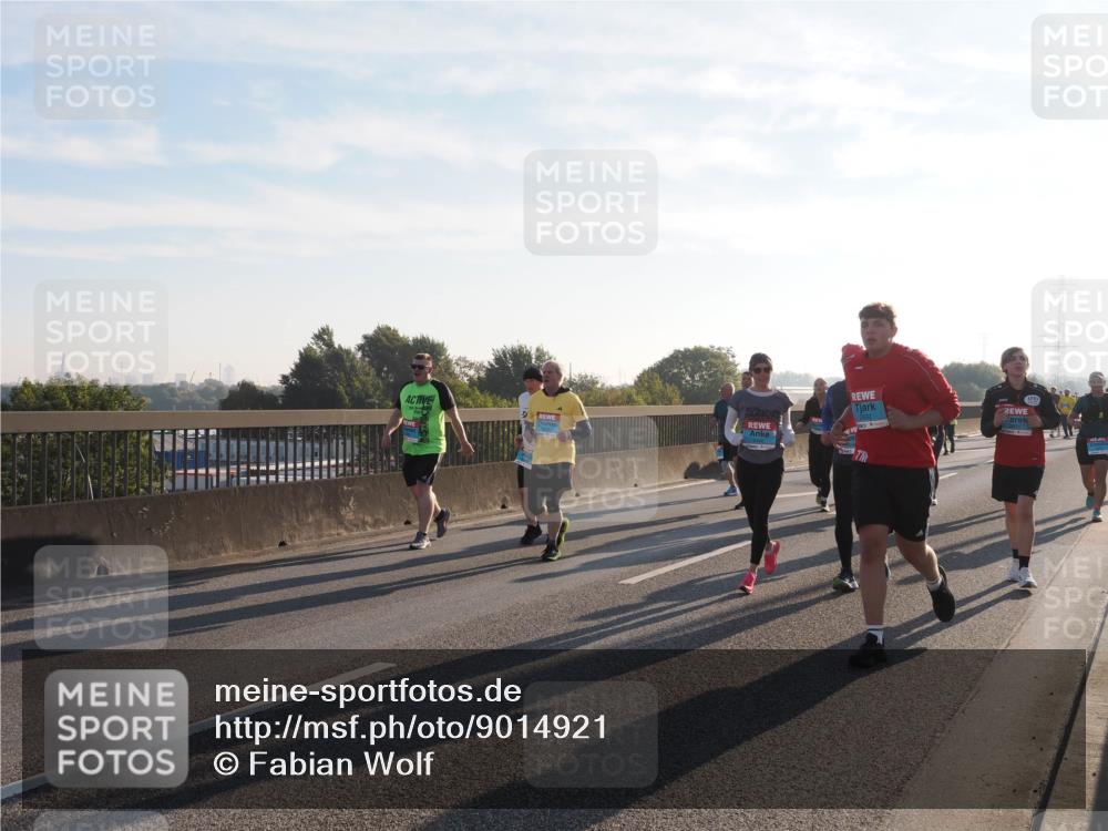 03.10.2025 - Köhlbrandbrückenlauf Fabian Wolf http://msf.ph/oto/9014921 03.10.2025 09:24:57 Position 3 1 meine-sportfotos.de