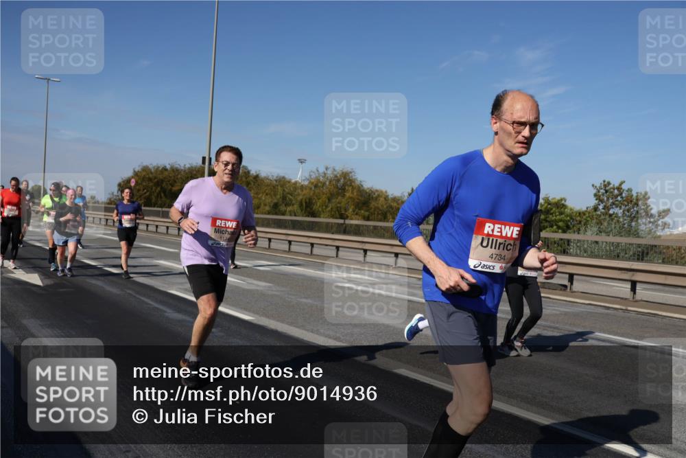 03.10.2025 - Köhlbrandbrückenlauf Julia Fischer http://msf.ph/oto/9014936 03.10.2025 13:11:29 Position 3 5174, 4734 meine-sportfotos.de