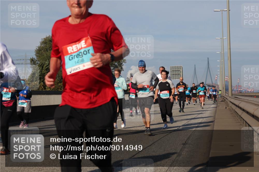 03.10.2025 - Köhlbrandbrückenlauf Luisa Fischer http://msf.ph/oto/9014949 03.10.2025 10:59:35 Position 3 79, 1498 meine-sportfotos.de