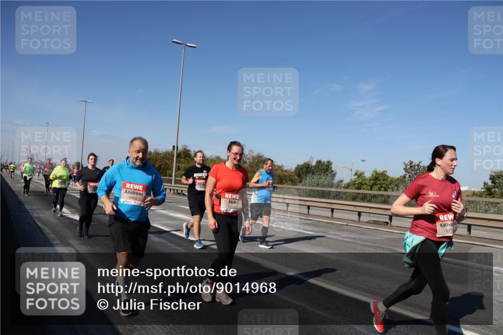03.10.2025 - Köhlbrandbrückenlauf Julia Fischer http://msf.ph/oto/9014968 03.10.2025 13:11:34 Position 3 4443, 6513, 617 meine-sportfotos.de