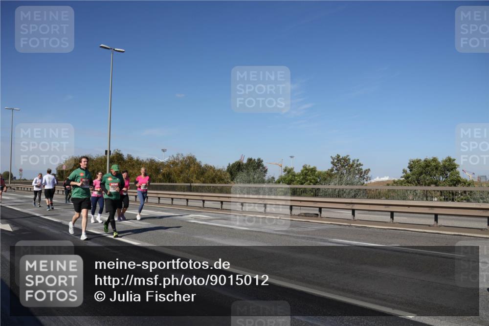 03.10.2025 - Köhlbrandbrückenlauf Julia Fischer http://msf.ph/oto/9015012 03.10.2025 13:11:45 Position 3  meine-sportfotos.de