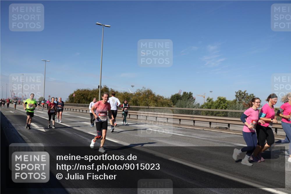 03.10.2025 - Köhlbrandbrückenlauf Julia Fischer http://msf.ph/oto/9015023 03.10.2025 13:11:48 Position 3  meine-sportfotos.de