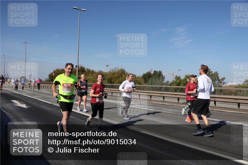 03.10.2025 - Köhlbrandbrückenlauf Julia Fischer http://msf.ph/oto/9015034 03.10.2025 13:11:51 Position 3 5120 meine-sportfotos.de