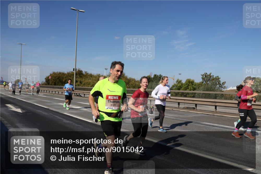 03.10.2025 - Köhlbrandbrückenlauf Julia Fischer http://msf.ph/oto/9015042 03.10.2025 13:11:52 Position 3 5120 meine-sportfotos.de