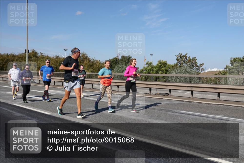 03.10.2025 - Köhlbrandbrückenlauf Julia Fischer http://msf.ph/oto/9015068 03.10.2025 13:12:02 Position 3  meine-sportfotos.de
