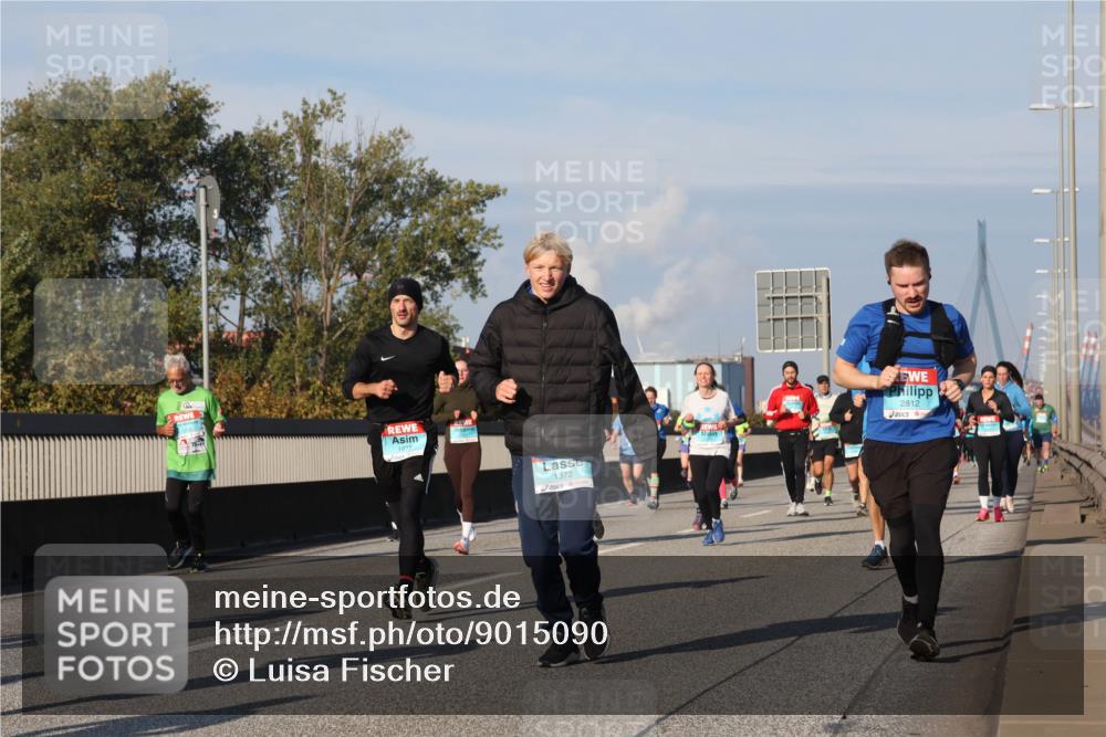 03.10.2025 - Köhlbrandbrückenlauf Luisa Fischer http://msf.ph/oto/9015090 03.10.2025 10:59:50 Position 3 1372, 2812 meine-sportfotos.de