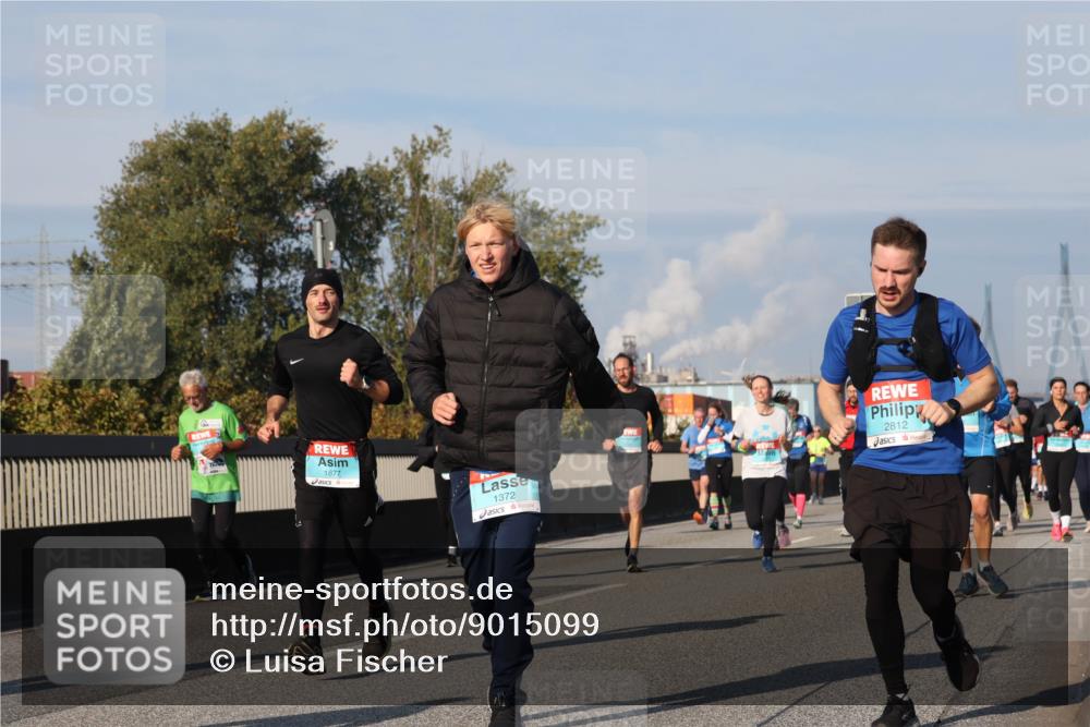 03.10.2025 - Köhlbrandbrückenlauf Luisa Fischer http://msf.ph/oto/9015099 03.10.2025 10:59:51 Position 3 1877, 1372, 2812 meine-sportfotos.de