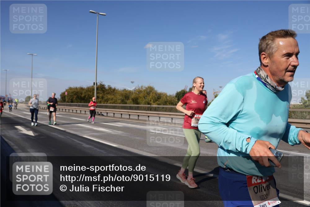 03.10.2025 - Köhlbrandbrückenlauf Julia Fischer http://msf.ph/oto/9015119 03.10.2025 13:12:13 Position 3 5222 meine-sportfotos.de