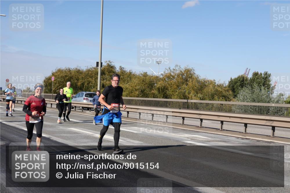 03.10.2025 - Köhlbrandbrückenlauf Julia Fischer http://msf.ph/oto/9015154 03.10.2025 13:12:25 Position 3 80 meine-sportfotos.de