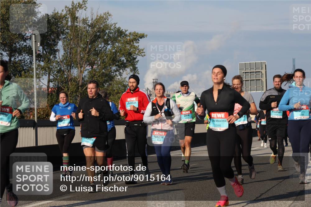 03.10.2025 - Köhlbrandbrückenlauf Luisa Fischer http://msf.ph/oto/9015164 03.10.2025 10:59:57 Position 3 80, 1565, 1492, 1813, 2046, 3144, 3788 meine-sportfotos.de