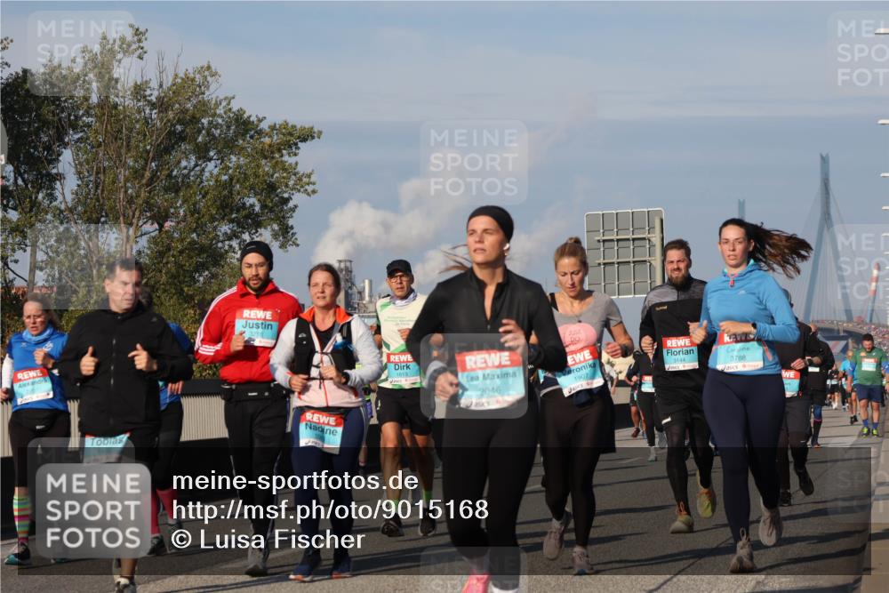 03.10.2025 - Köhlbrandbrückenlauf Luisa Fischer http://msf.ph/oto/9015168 03.10.2025 10:59:57 Position 3 3216, 1492, 1813, 2046, 1907, 3144, 3788 meine-sportfotos.de