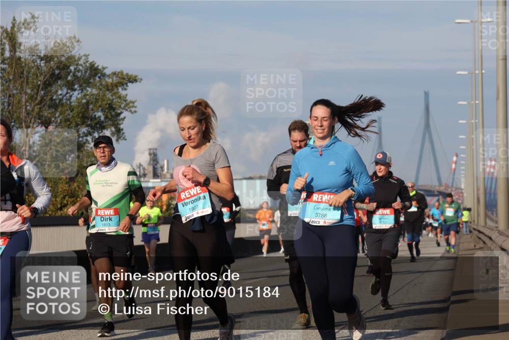 03.10.2025 - Köhlbrandbrückenlauf Luisa Fischer http://msf.ph/oto/9015184 03.10.2025 10:59:59 Position 3 1813, 1907, 314, 3788, 3761 meine-sportfotos.de