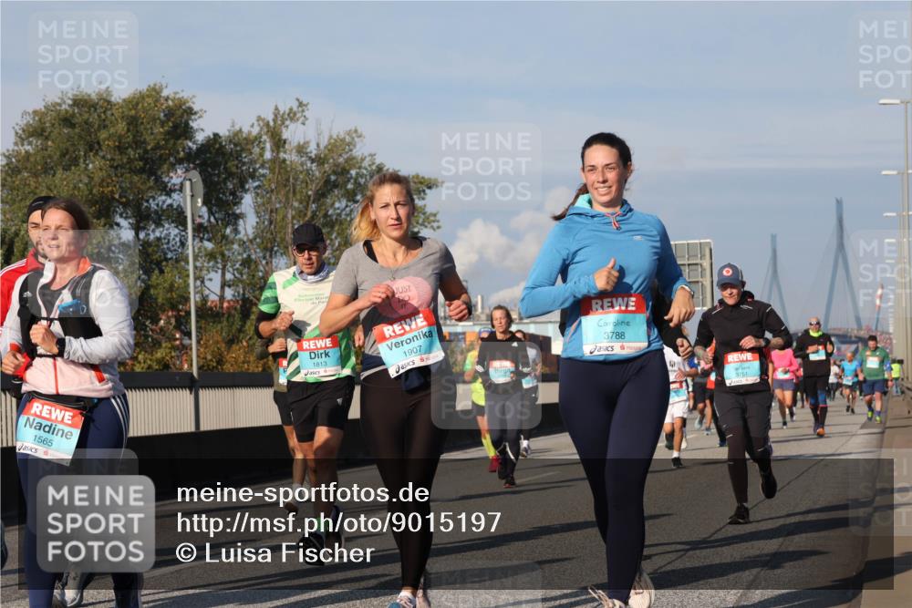 03.10.2025 - Köhlbrandbrückenlauf Luisa Fischer http://msf.ph/oto/9015197 03.10.2025 11:00:00 Position 3 1565, 1813, 1907, 3788, 3761 meine-sportfotos.de