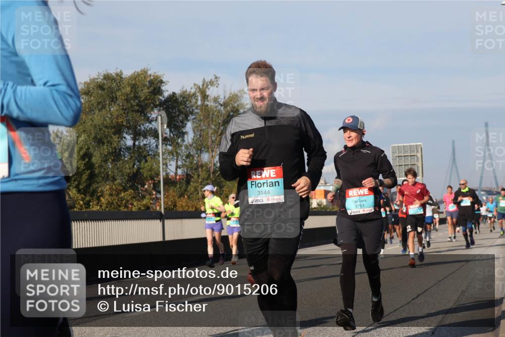 03.10.2025 - Köhlbrandbrückenlauf Luisa Fischer http://msf.ph/oto/9015206 03.10.2025 11:00:02 Position 3 3144, 3761 meine-sportfotos.de