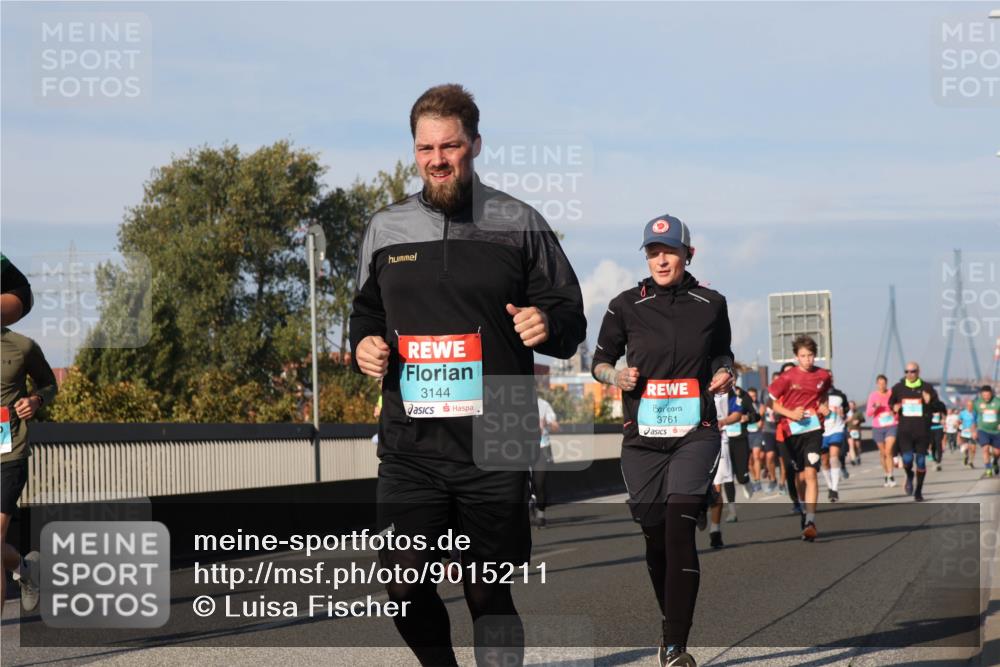 03.10.2025 - Köhlbrandbrückenlauf Luisa Fischer http://msf.ph/oto/9015211 03.10.2025 11:00:02 Position 3 3144, 3761 meine-sportfotos.de