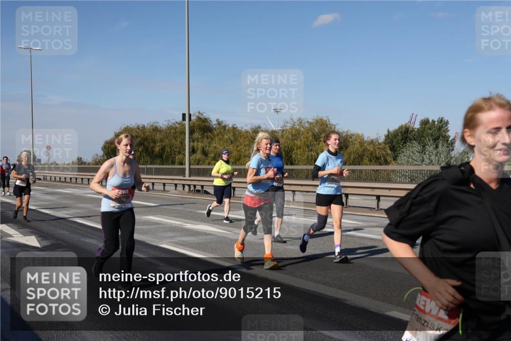 03.10.2025 - Köhlbrandbrückenlauf Julia Fischer http://msf.ph/oto/9015215 03.10.2025 13:12:32 Position 3  meine-sportfotos.de