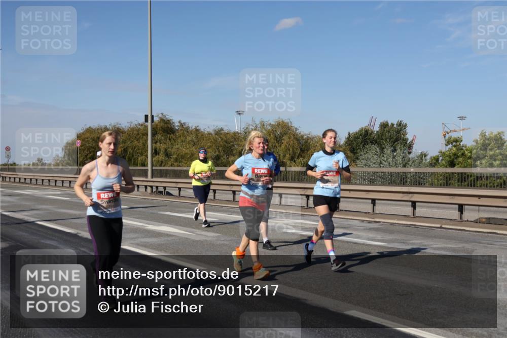 03.10.2025 - Köhlbrandbrückenlauf Julia Fischer http://msf.ph/oto/9015217 03.10.2025 13:12:33 Position 3 5391, 14 meine-sportfotos.de