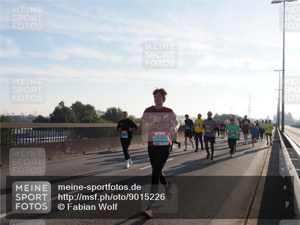03.10.2025 - Köhlbrandbrückenlauf Fabian Wolf http://msf.ph/oto/9015226 03.10.2025 09:25:10 Position 3 2439 meine-sportfotos.de