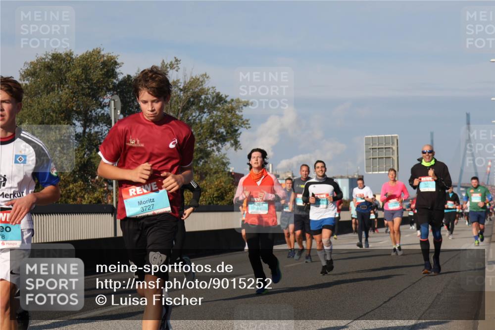 03.10.2025 - Köhlbrandbrückenlauf Luisa Fischer http://msf.ph/oto/9015252 03.10.2025 11:00:07 Position 3 8, 3727 meine-sportfotos.de