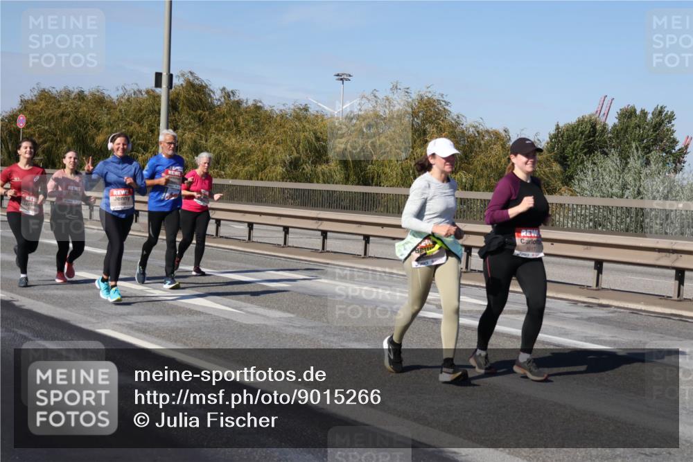 03.10.2025 - Köhlbrandbrückenlauf Julia Fischer http://msf.ph/oto/9015266 03.10.2025 13:12:47 Position 3 5017 meine-sportfotos.de