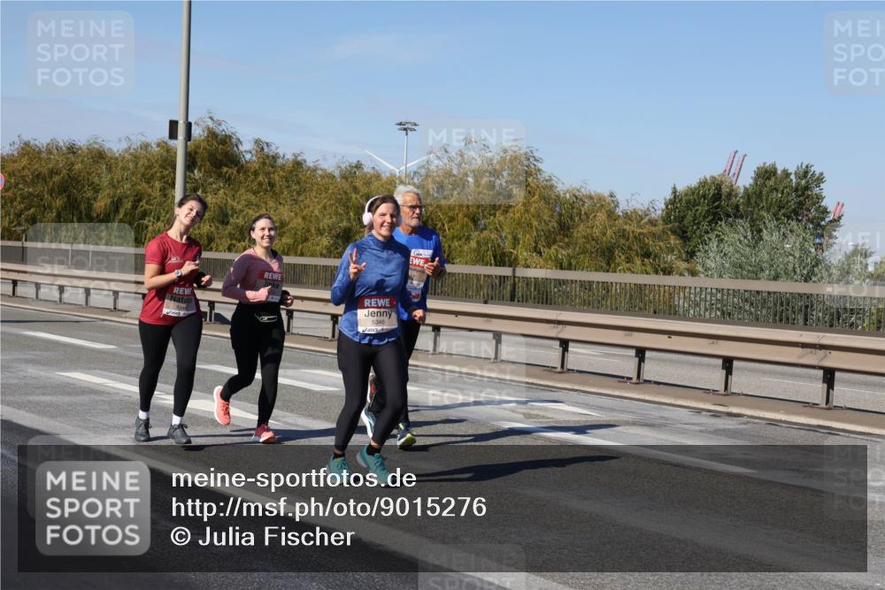 03.10.2025 - Köhlbrandbrückenlauf Julia Fischer http://msf.ph/oto/9015276 03.10.2025 13:12:49 Position 3 4948, 5346 meine-sportfotos.de