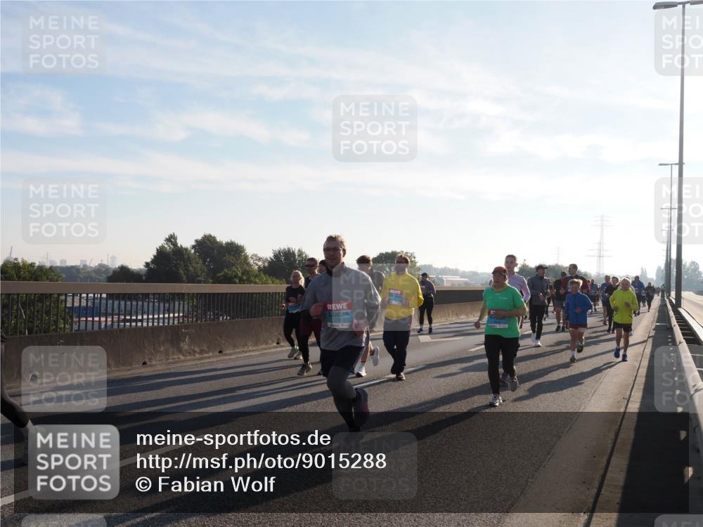 03.10.2025 - Köhlbrandbrückenlauf Fabian Wolf http://msf.ph/oto/9015288 03.10.2025 09:25:12 Position 3 2769 meine-sportfotos.de