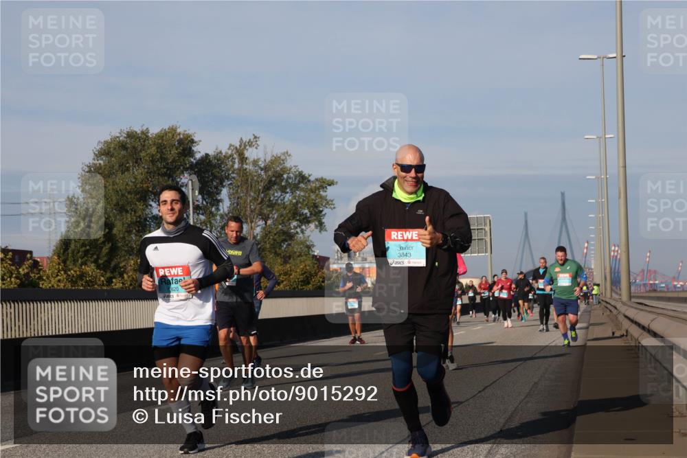 03.10.2025 - Köhlbrandbrückenlauf Luisa Fischer http://msf.ph/oto/9015292 03.10.2025 11:00:10 Position 3 820, 3843 meine-sportfotos.de