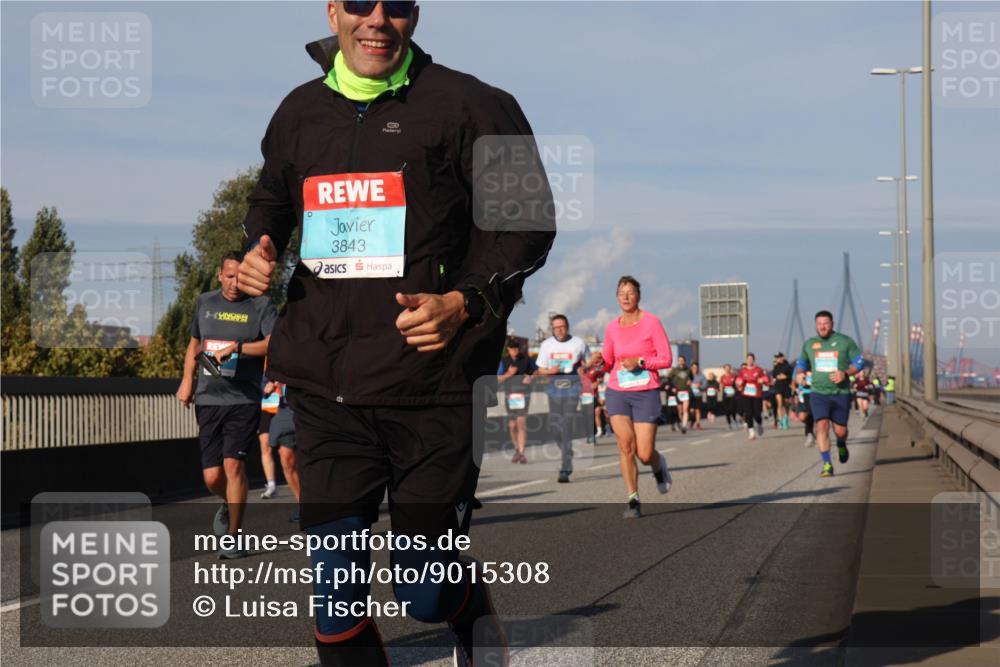 03.10.2025 - Köhlbrandbrückenlauf Luisa Fischer http://msf.ph/oto/9015308 03.10.2025 11:00:12 Position 3 3843 meine-sportfotos.de