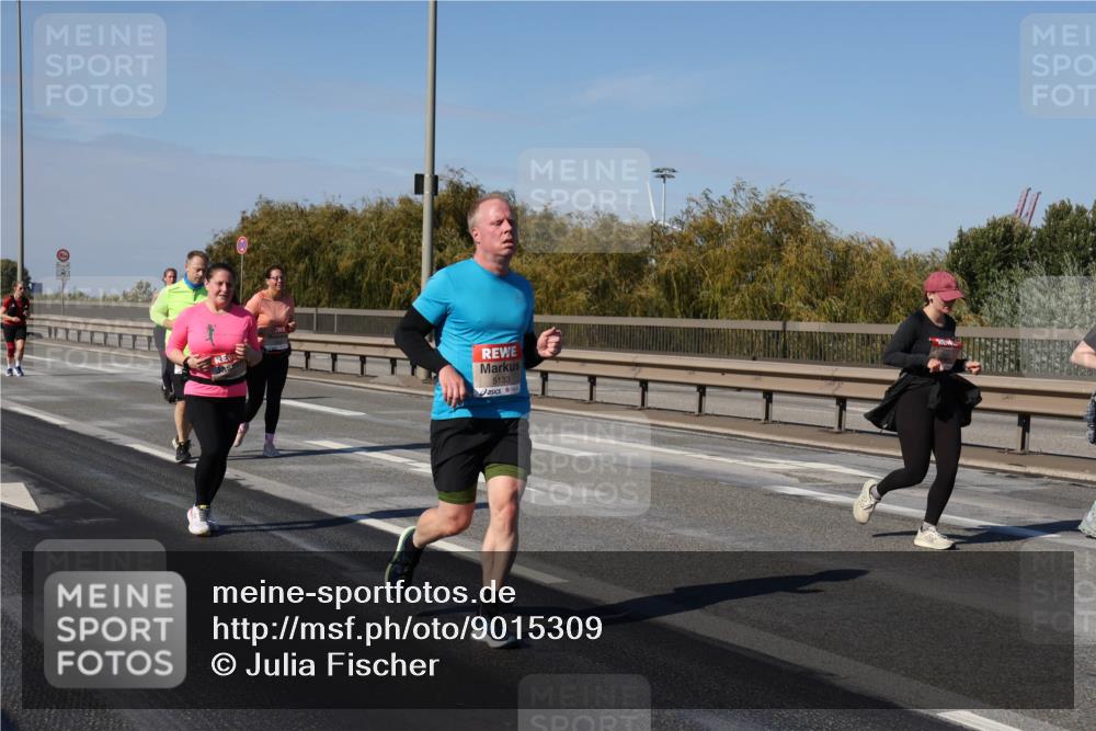 03.10.2025 - Köhlbrandbrückenlauf Julia Fischer http://msf.ph/oto/9015309 03.10.2025 13:12:56 Position 3 5133 meine-sportfotos.de