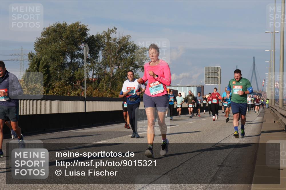 03.10.2025 - Köhlbrandbrückenlauf Luisa Fischer http://msf.ph/oto/9015321 03.10.2025 11:00:13 Position 3 3507 meine-sportfotos.de