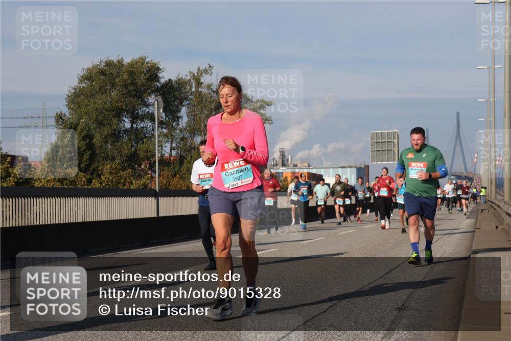03.10.2025 - Köhlbrandbrückenlauf Luisa Fischer http://msf.ph/oto/9015328 03.10.2025 11:00:14 Position 3 3507 meine-sportfotos.de