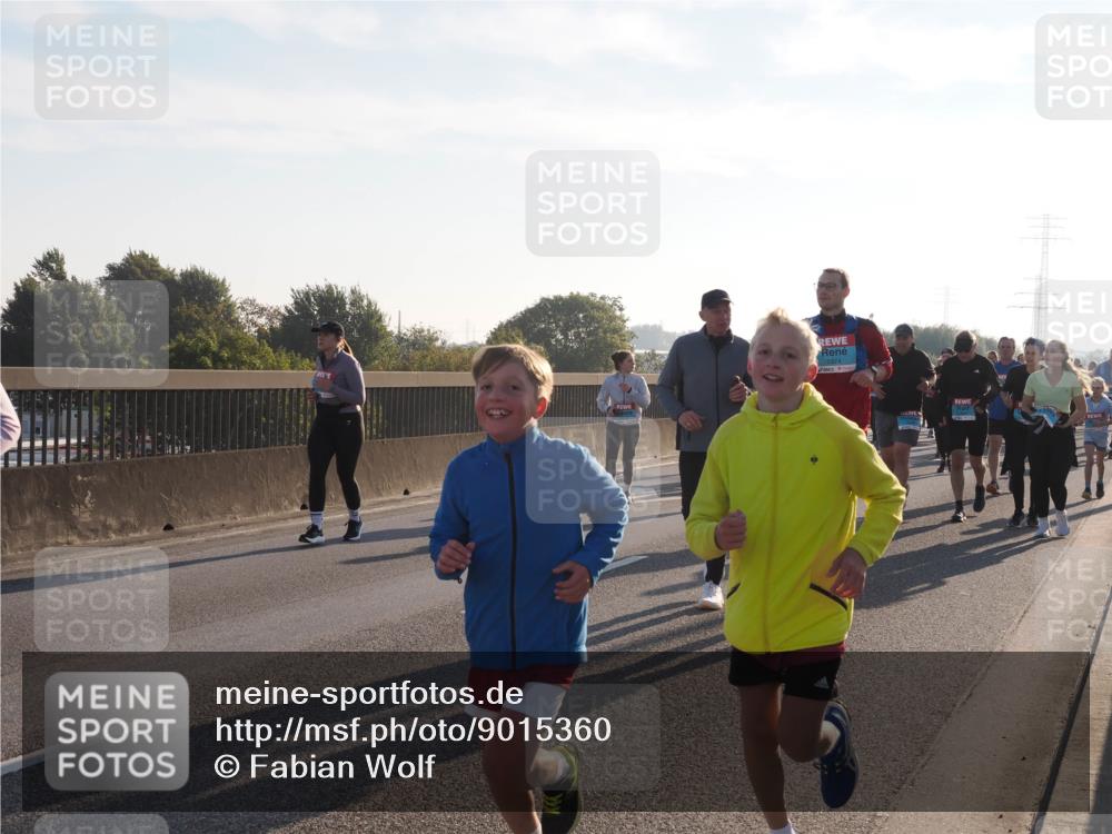03.10.2025 - Köhlbrandbrückenlauf Fabian Wolf http://msf.ph/oto/9015360 03.10.2025 09:25:15 Position 3  meine-sportfotos.de