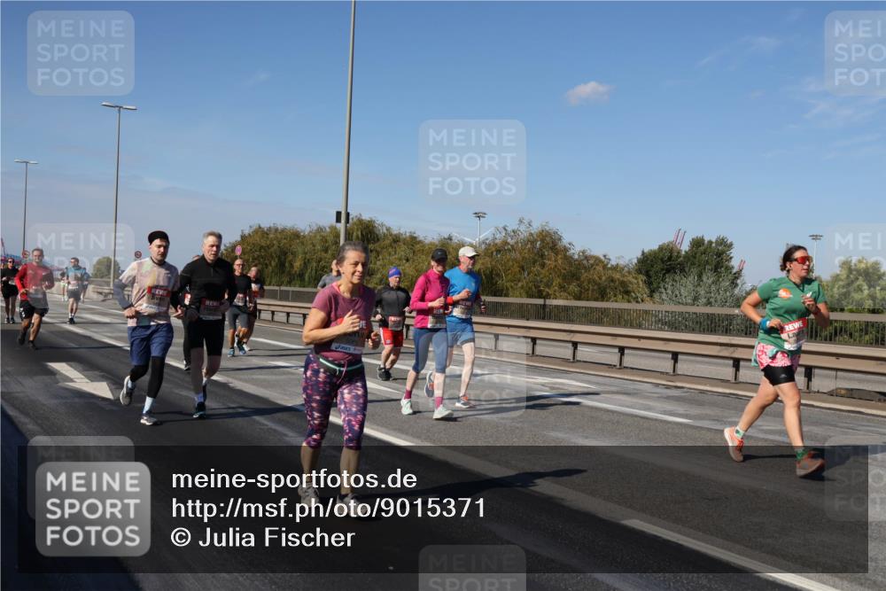 03.10.2025 - Köhlbrandbrückenlauf Julia Fischer http://msf.ph/oto/9015371 03.10.2025 13:13:12 Position 3  meine-sportfotos.de